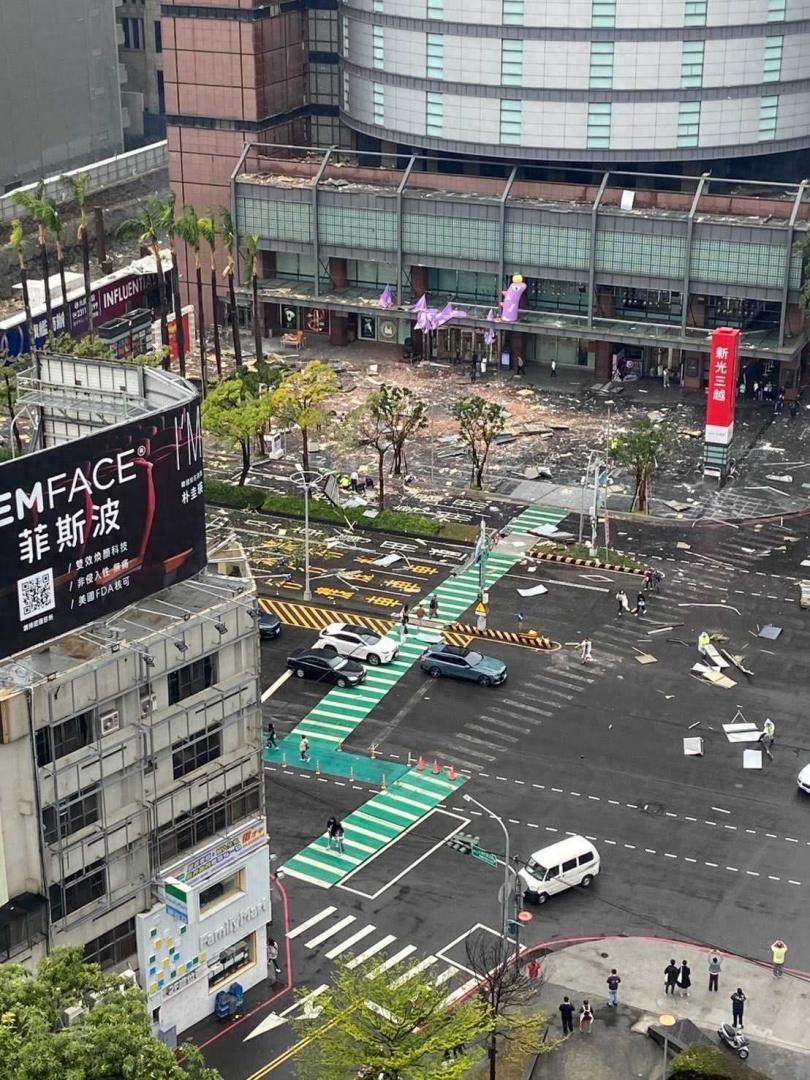 新光三越百货,爆炸!