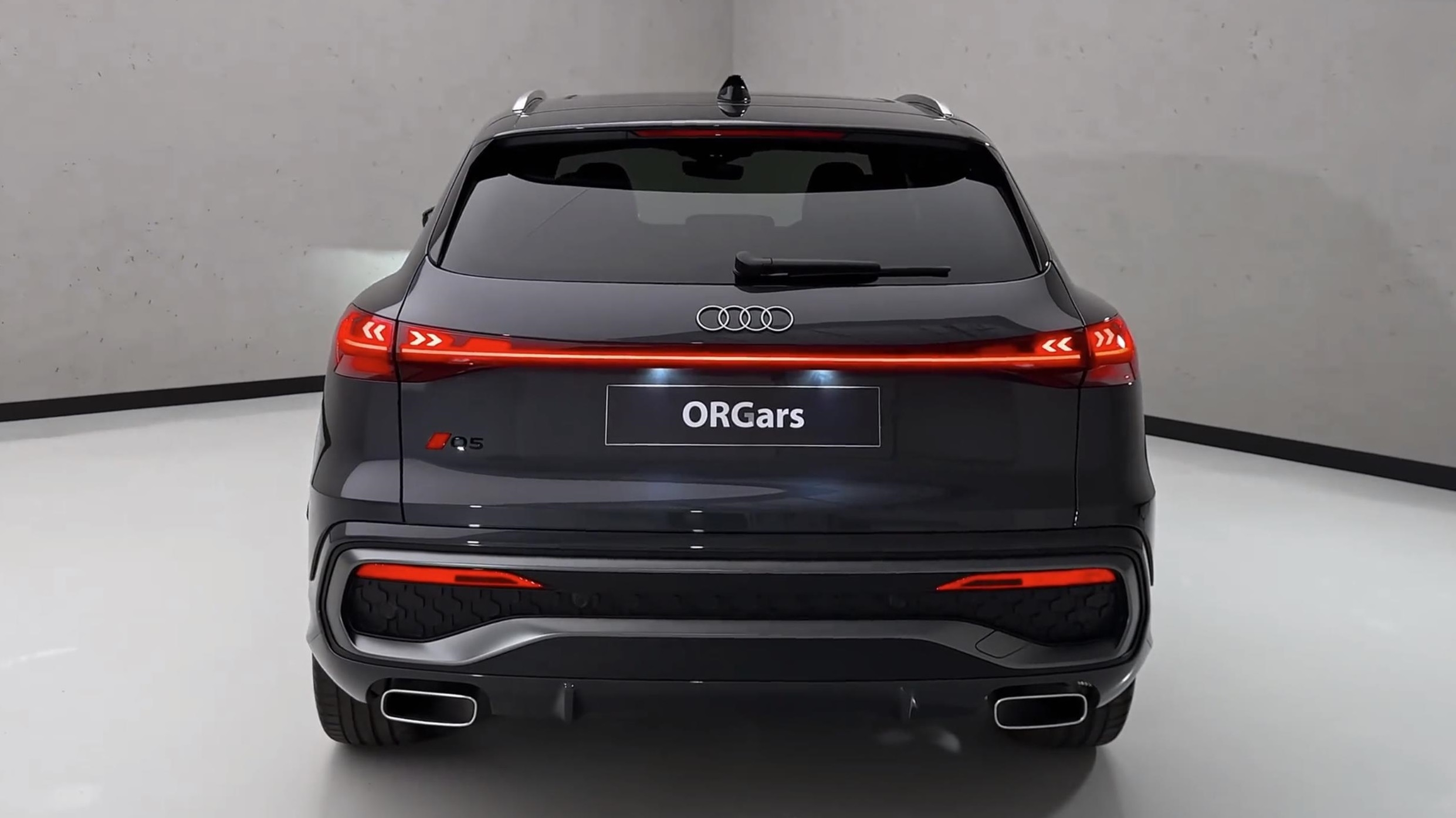 全新一代奥迪q5亮相!外观更漂亮,车内配3块大屏,2.0t爆272马力