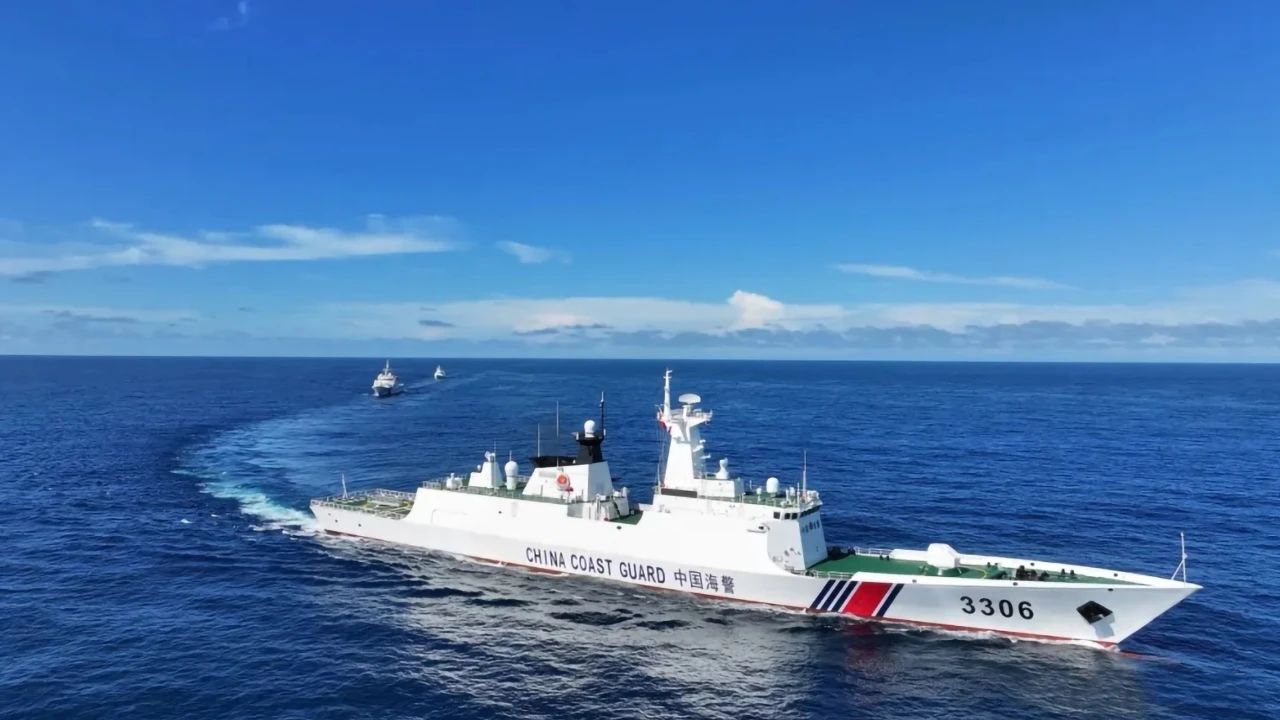 海警新宠,3000吨级的海警版054a巡逻舰首舰官方大图!