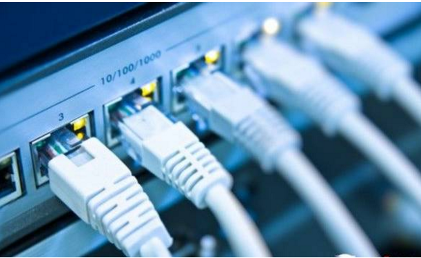 网络电缆被拔出，电脑显示网络电缆被拔出