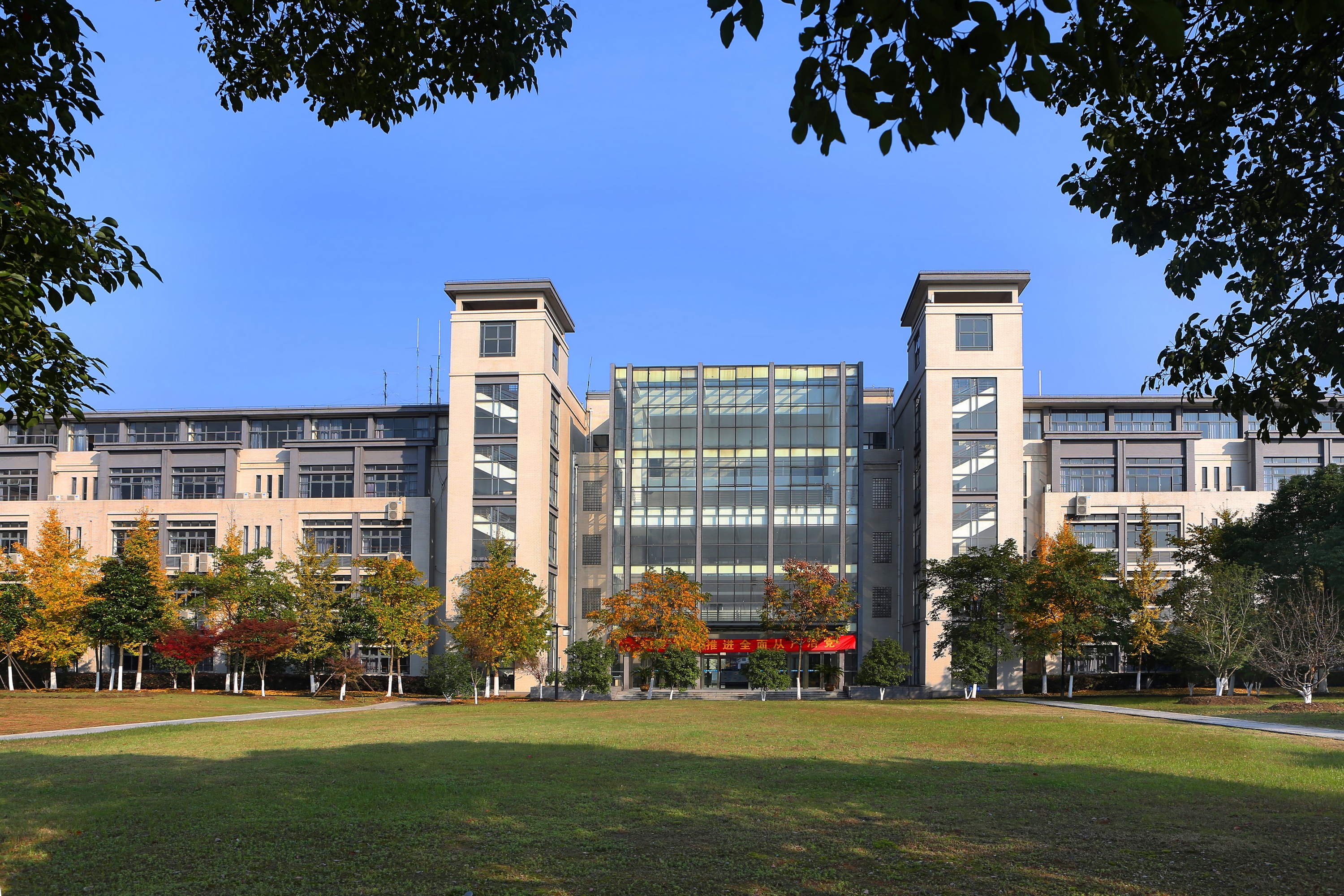 江南大学研究生吧的简单介绍 江南大学研究生吧的简单

先容
（江南大学研究生院吧） 研究生