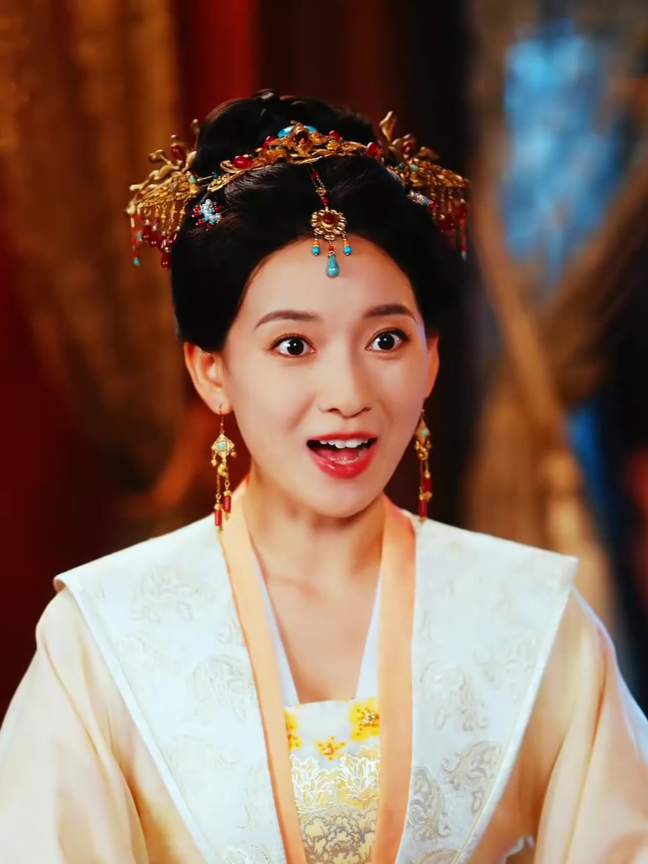 皇后穿越短剧免费观看