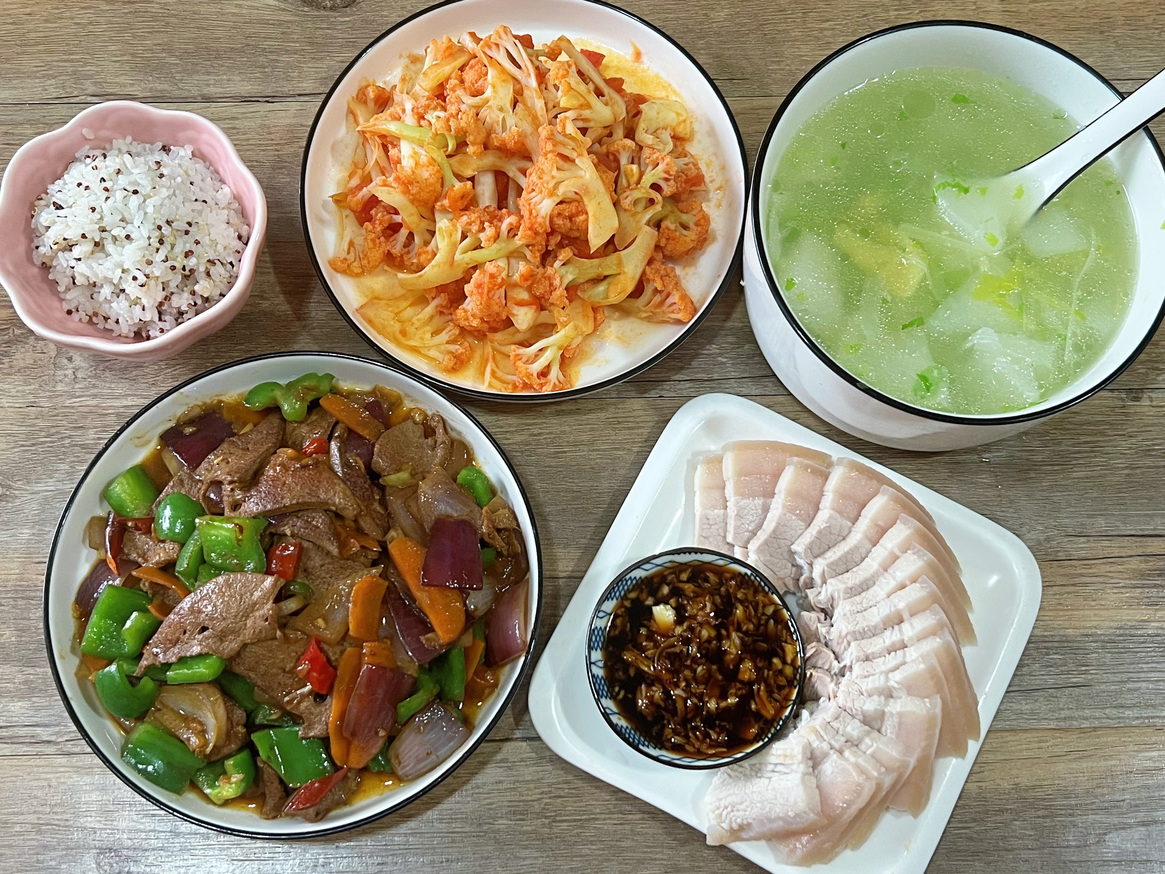 家常菜晚饭(家常菜 晚饭) 家常菜晚饭(家常菜 晚饭)