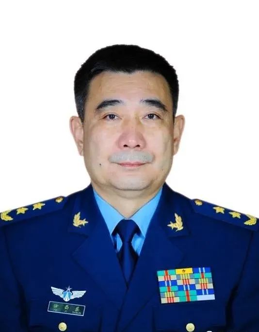 现任中国人民解放军火箭军政委徐西盛