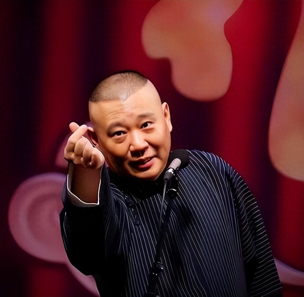 德云社隐形富豪,郭德纲50亿资产不算啥,孙越一把扇子暴露财力 从草台