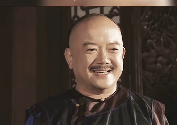 和珅一生的智慧,浓缩成10句话,教你处世驭人,一定要读一次
