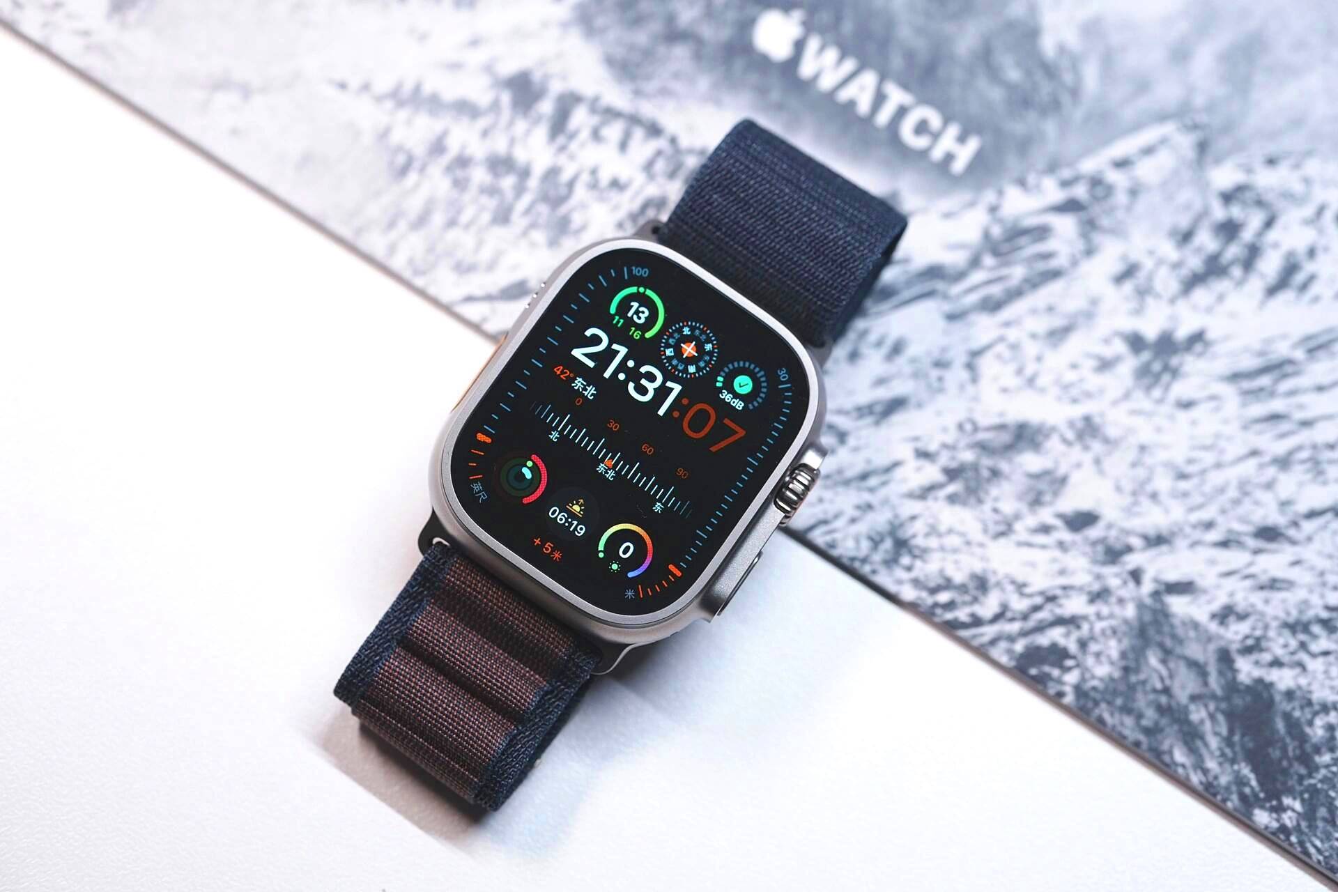 2025年8月,当苹果内部代码泄露暗示touch id将于2026年登陆apple