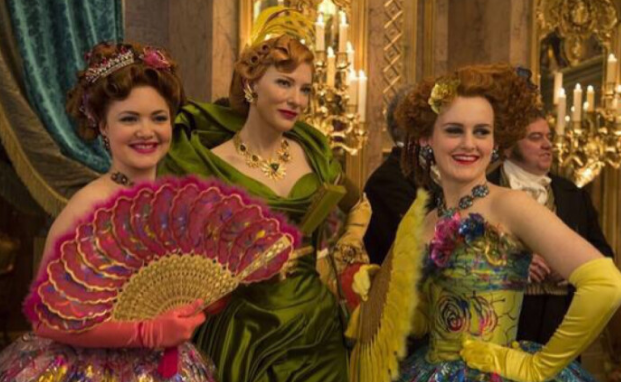 童话《灰姑娘》里,后妈对她的态度,换成真实世界更现实更残忍