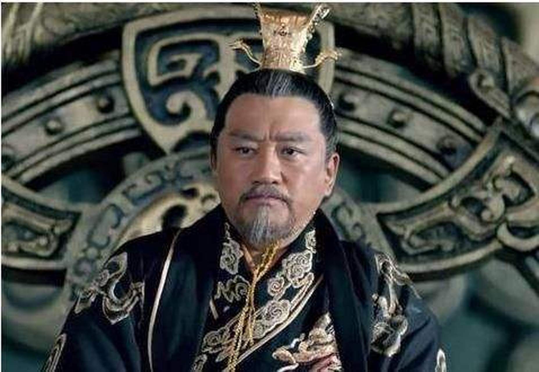 恩将仇报的白眼狼,被救后不仅霸占了恩人孙女,还抢了恩人的江山