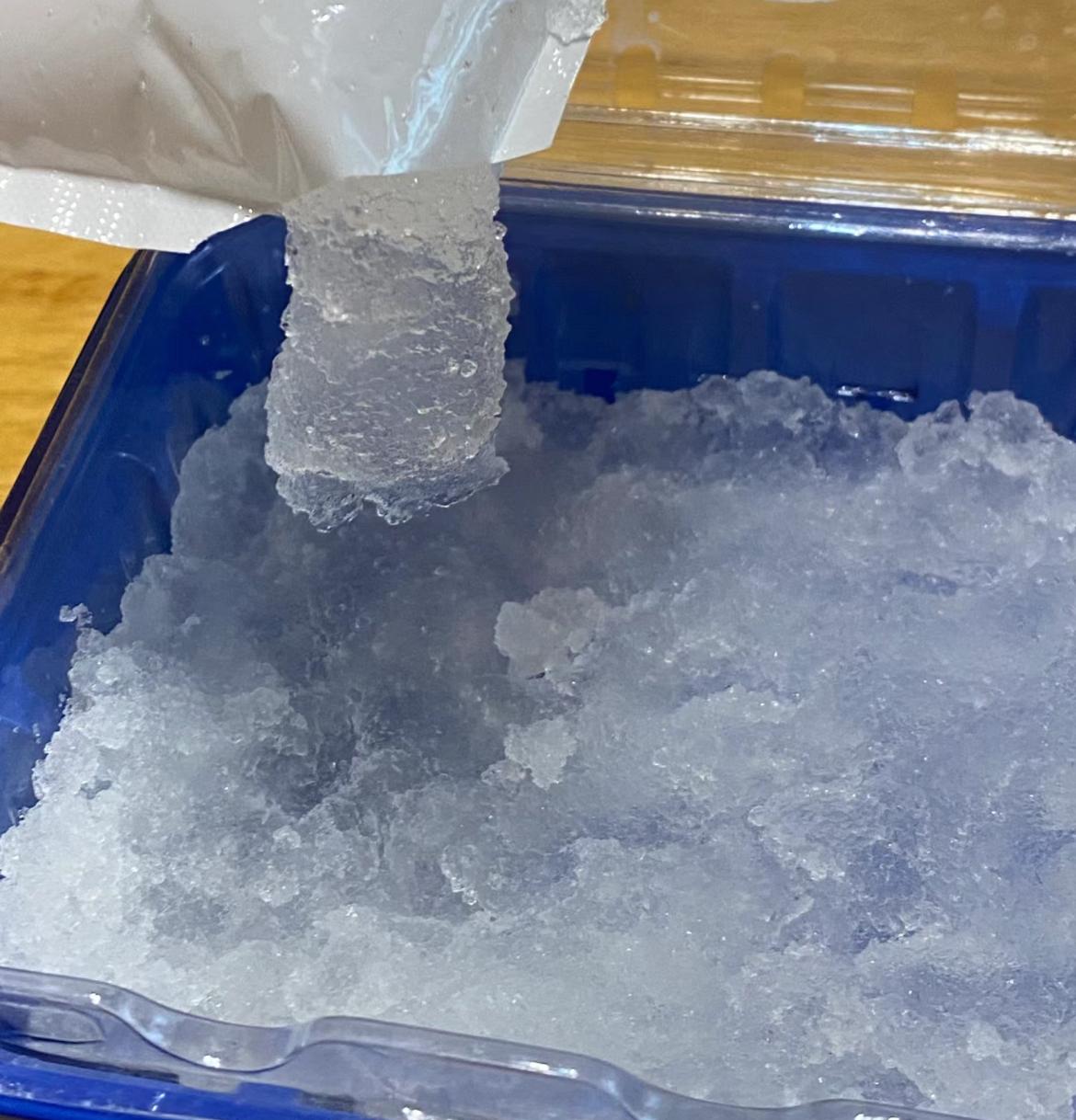 外卖里的小冰袋,简直是夏天的神,这样利用一下,能解决不少痛点