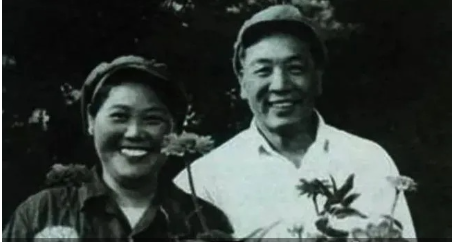 《青春之歌》作者杨沫的争议:为妻不忠,为母未慈