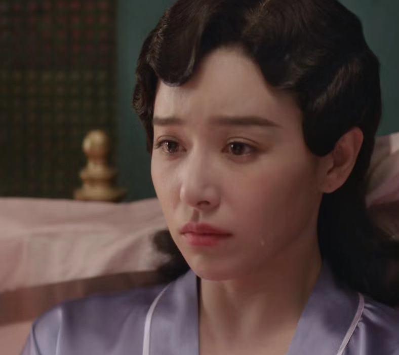 《惊蛰》肖正国深爱余小晚:没有深爱过的人,读不懂肖正国的情深