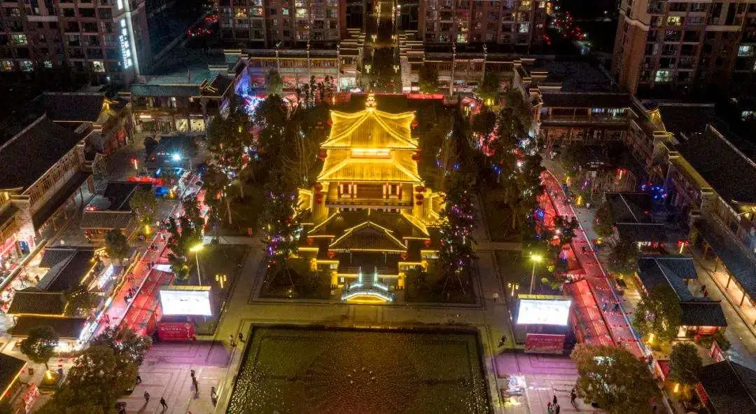 崇州唐人街:唐风蜀韵的穿越之旅