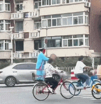 天津人:不活可以,没活不行!这座魔幻城市把松弛感玩成了玄学-有驾 天津人:不活可以,没活不行!这座魔幻城市把松弛感玩成了玄学-有驾