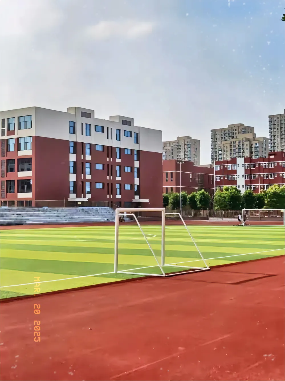 有个特大的喜讯要分享给大家,从今年起,中小学生入