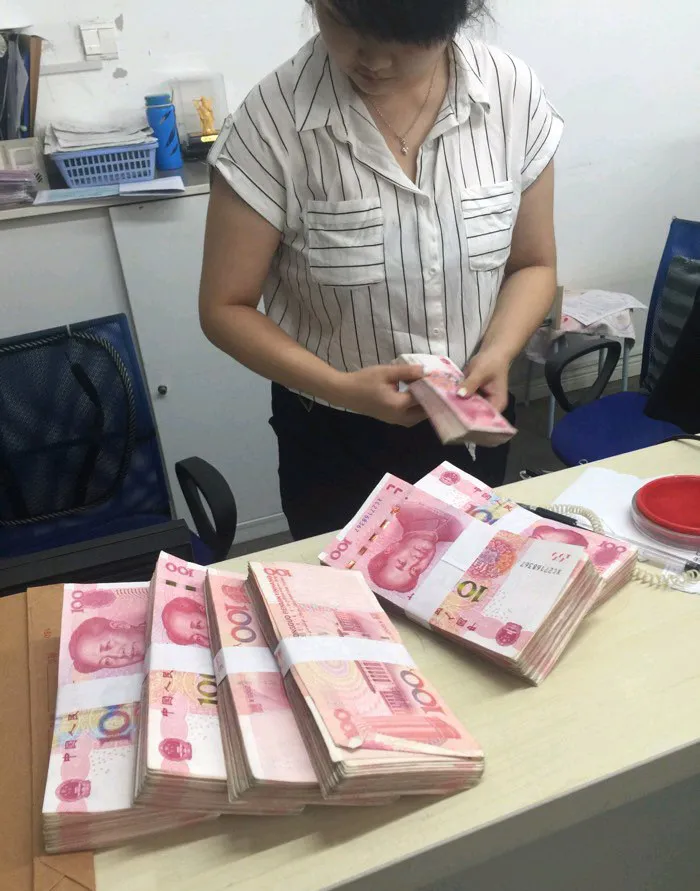 1万元一年的一定期利息 邮政银行———175元