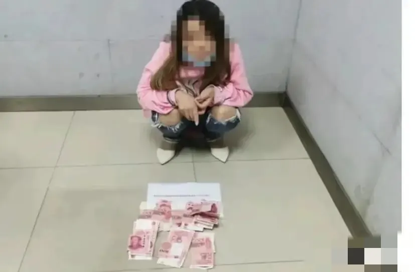 广西一大爷找了一个年轻漂亮小姐进行肉体交易,完事后,大爷才发现手指