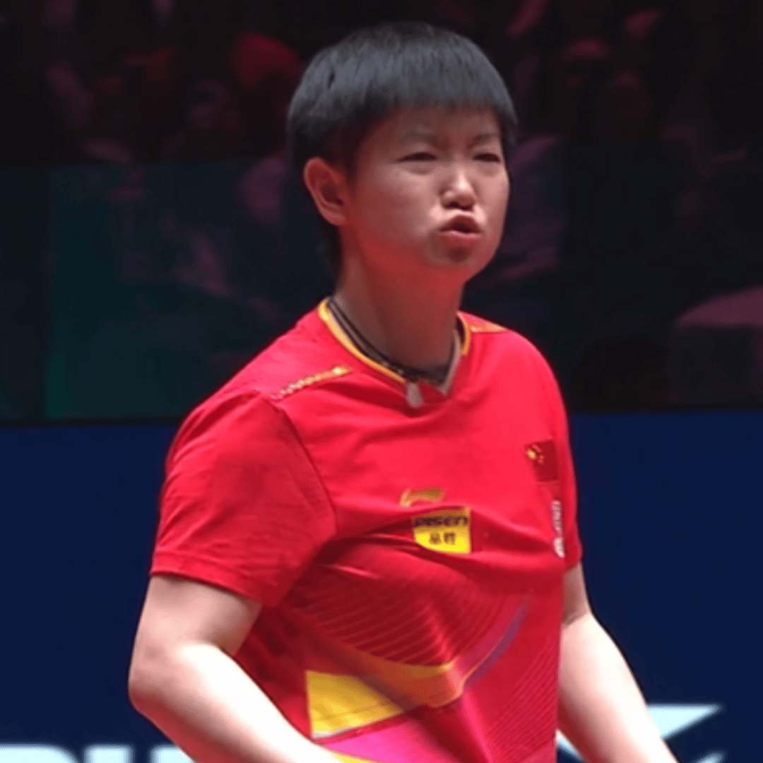 恭喜!孙颖莎晋级十六强,意外丢局,对手太顽强身体出现不适