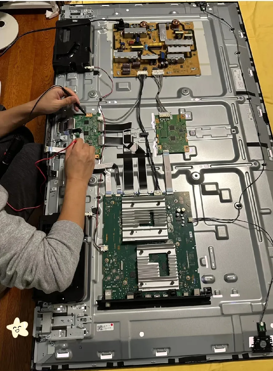 我家55寸电视坏了,收破烂的只给50块,维修师傅张嘴就要230!