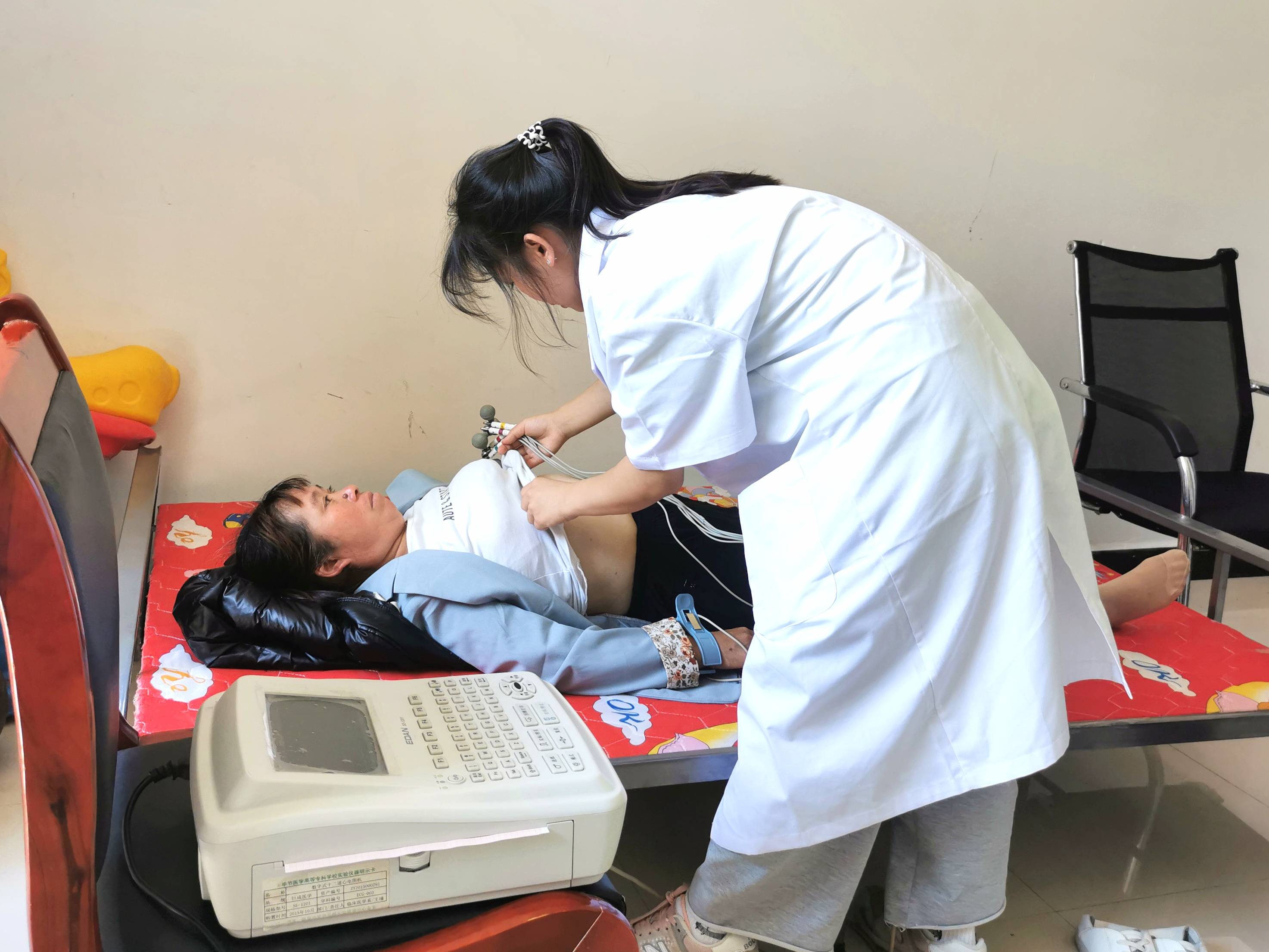 心电图t波段改变,是心肌缺血?听听医生实话怎么说
