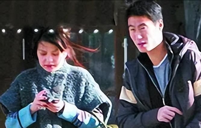 王励勤官宣新身份!与赵薇恋爱被父母强拆的他,早走上另一条大道