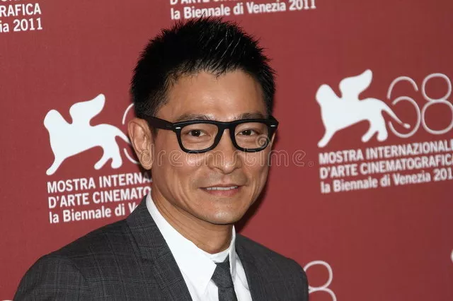 从不接鬼片的港星: 1刘德华 2李连杰 3成龙 4郭富城 5许冠文 6刘嘉玲