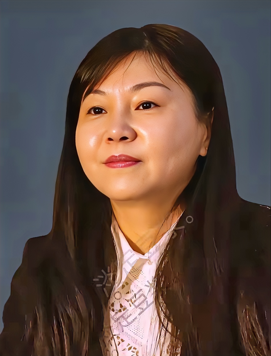 周继红的十大简历要点: 一,1965年1月11日出生于中国湖北省武汉市