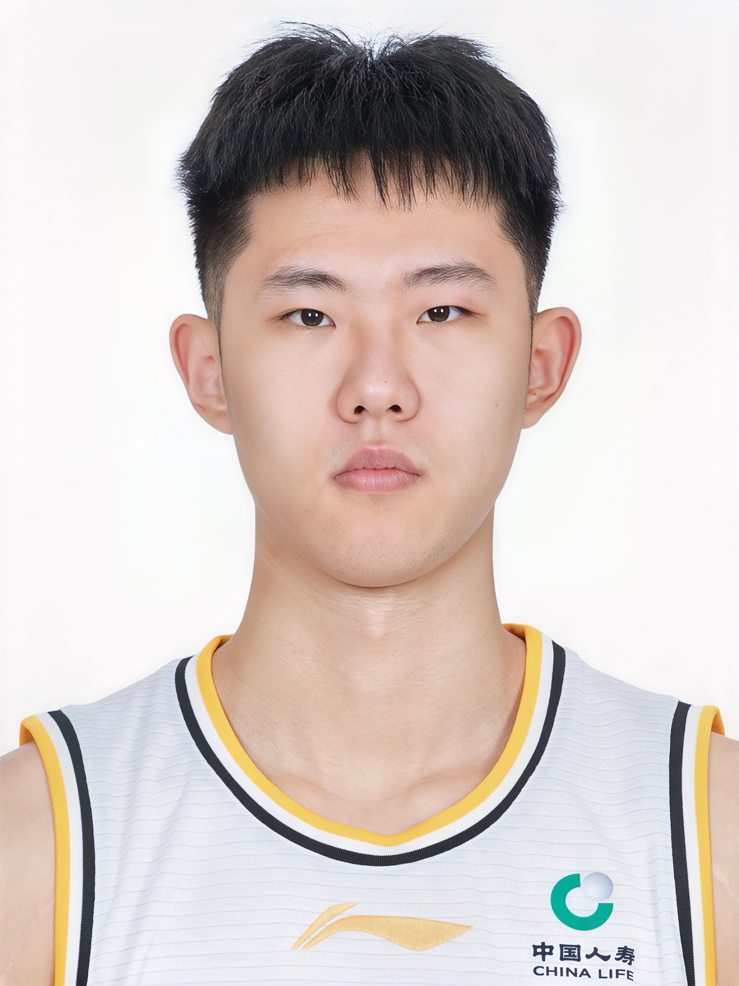 7米多同样喜欢打篮球