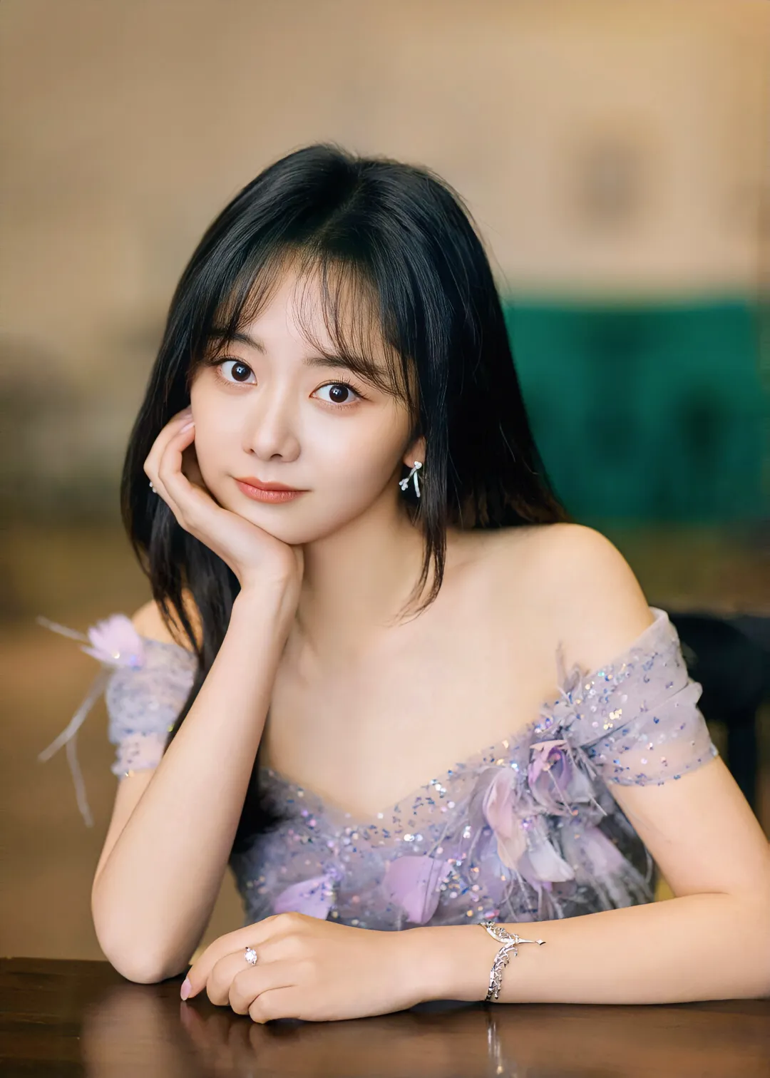 湖南邵阳人,身高160cm; 五,欧阳娜娜,中国台湾台北市人,内娱女明星