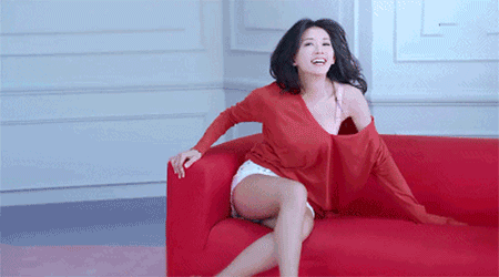 远嫁日本后,林志玲举止怪异,她到底怎么了?