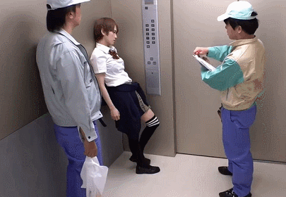 椎名空被困电梯了...遇上陌生人手脚不老实，怎么办？_我想网