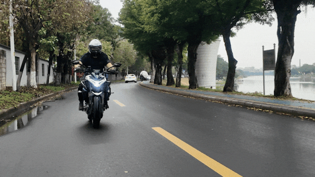 春风675NK试驾体验报告:三缸95匹马力不到3.6万元,实际战力如何-有驾 春风675NK试驾体验报告:三缸95匹马力不到3.6万元,实际战力如何-有驾