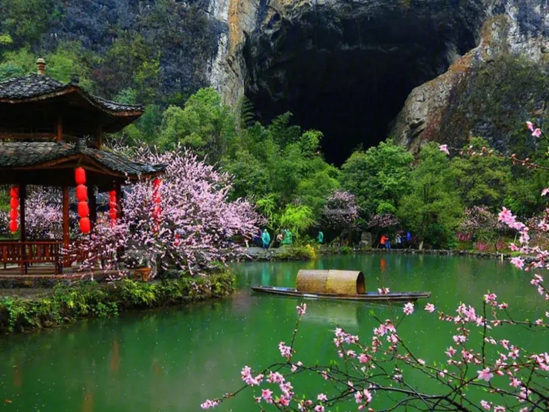 桃花源广场,桃花源酚涎 桃花源重庆酉阳桃花源酉阳桃花源景区景点介绍
