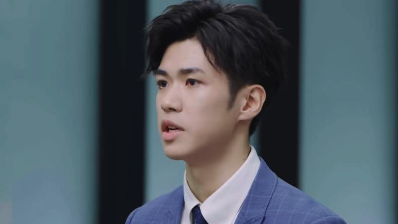 李晋晔面试,反拷问四位带教,周深听后佩服:问题很有水平,综艺,职场综艺,好看视频