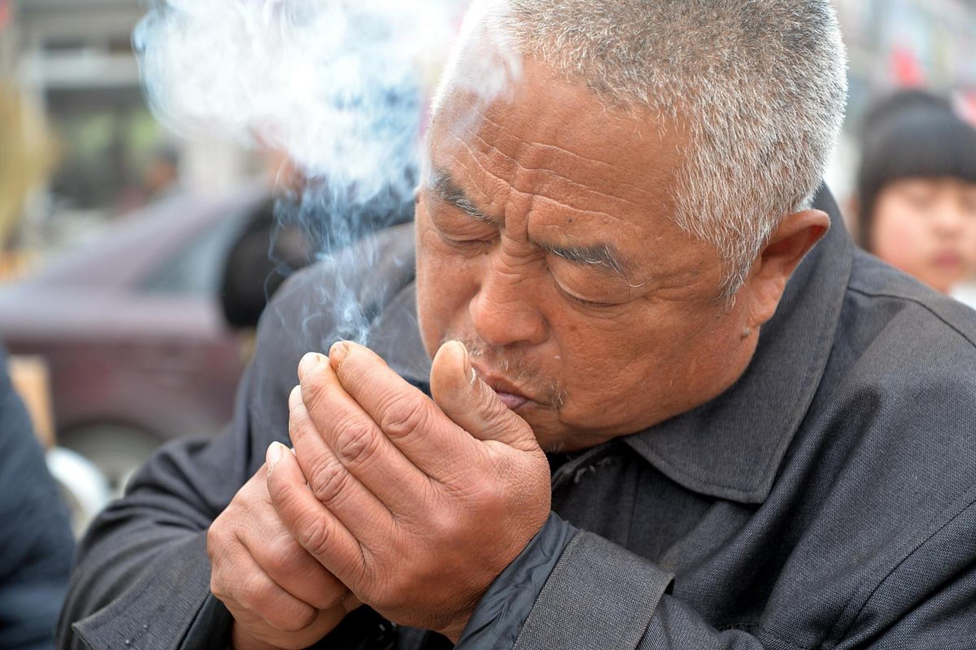 一天的吸烟量,尽量别超过这个范围,既不用戒烟,肺也能舒服些