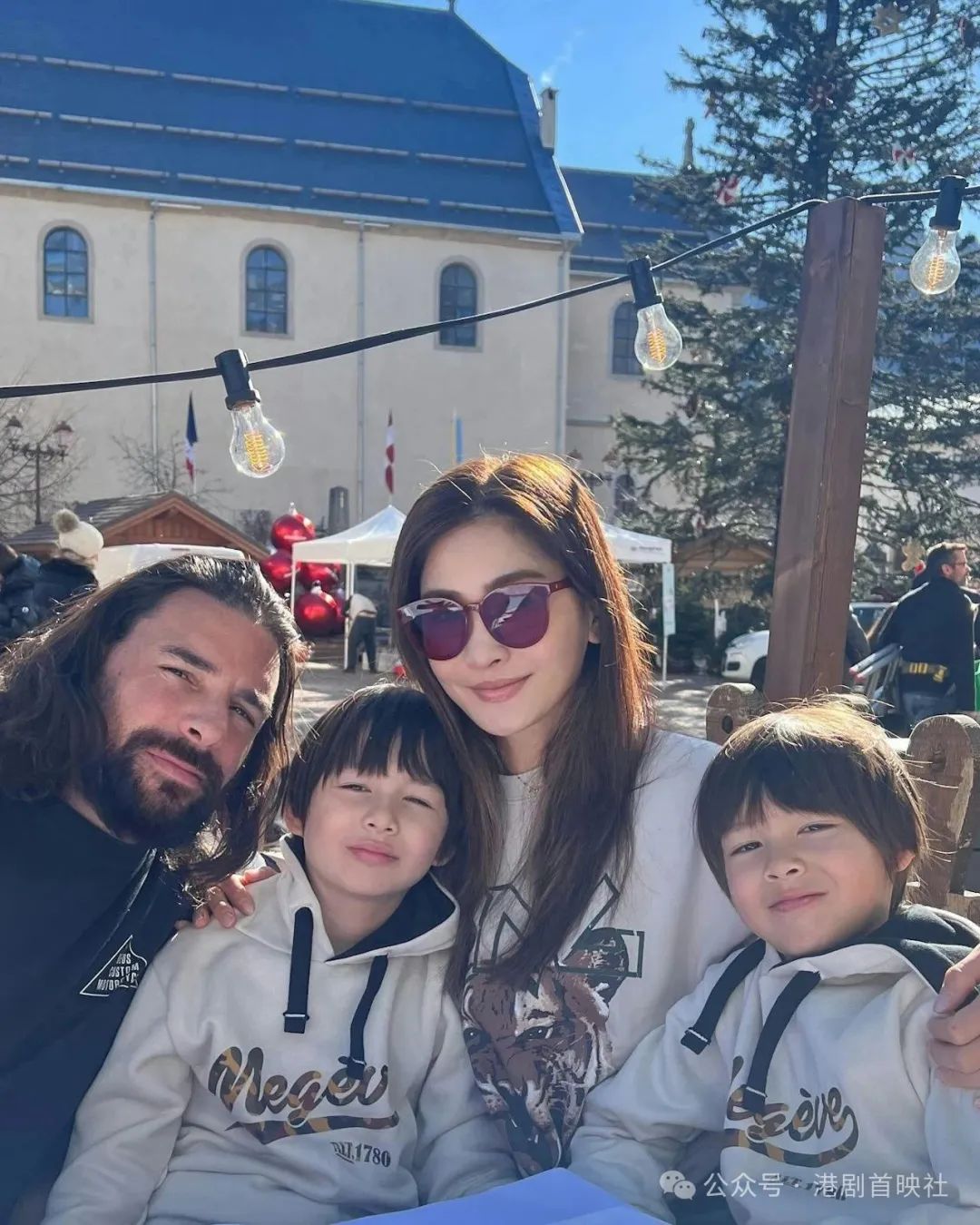 周汶锜51岁生日逆龄生长又靓又fit,周励淇与内地老公激罕合体