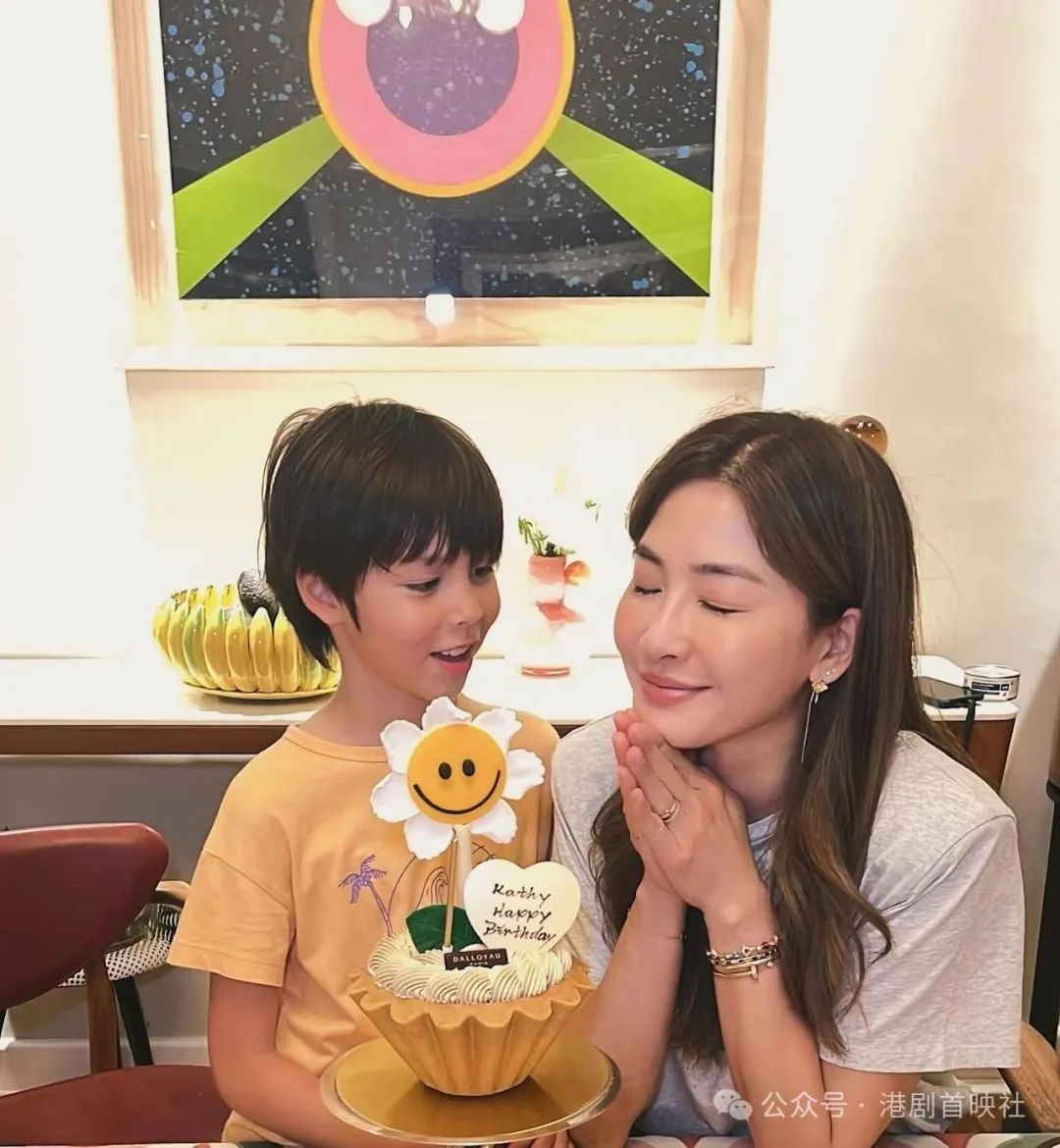 周汶锜51岁生日逆龄生长又靓又fit,周励淇与内地老公激罕合体