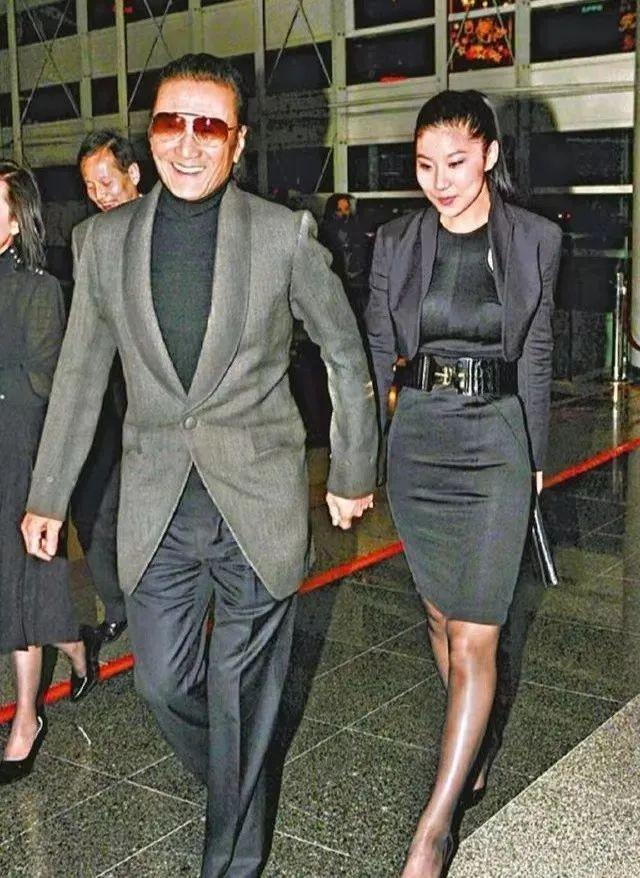 回顾谢贤昔日有多霸气?向华强礼让三分,李小龙对他毕恭毕敬!