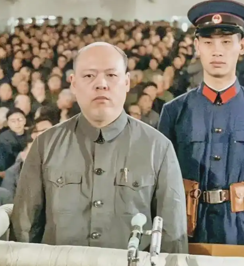 四人帮成员姚文元出狱后,晚年为了不连累子女,苦心设计了身后局