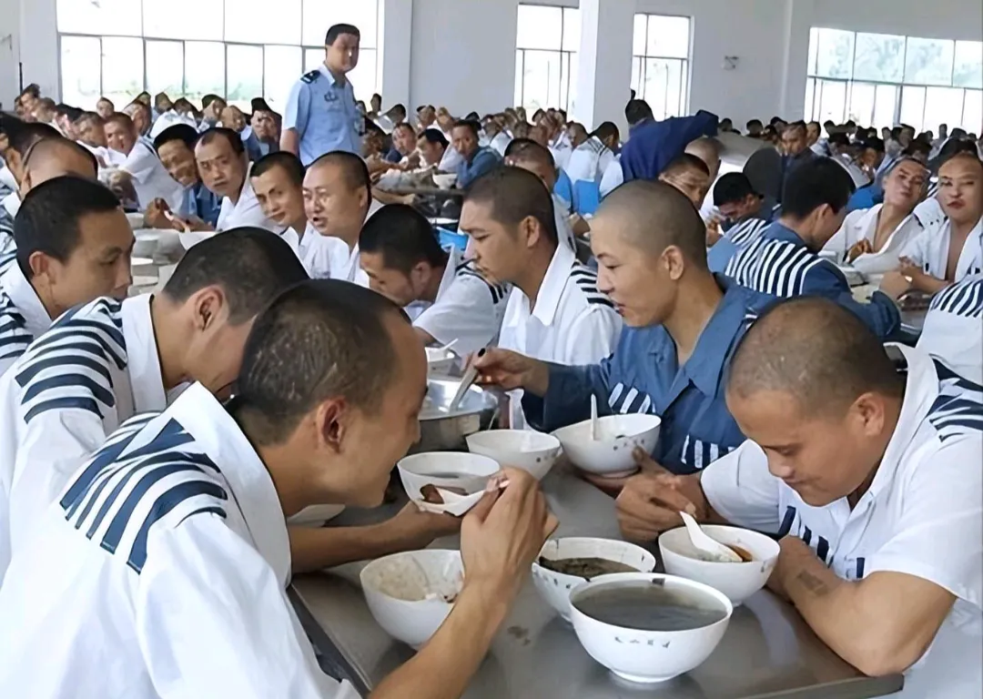 5,监狱里的罪犯鹿寨监狱辽阳铧子监狱新疆建设兵团第八师