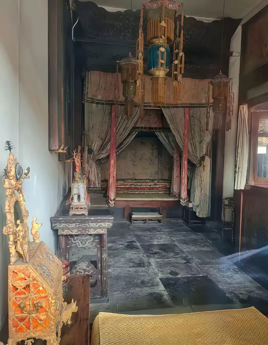 其实,古代的卧室都很小