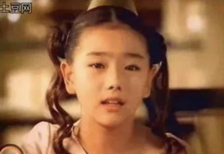 回顾"小鸽子"胡雅斯:6岁出道,13岁彻底隐退,31岁剃度出家