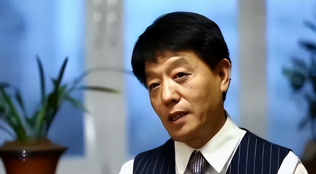 清华女少将陈薇与麻一铭:婚前遭嫌婚后他全包家务,成就科研传奇