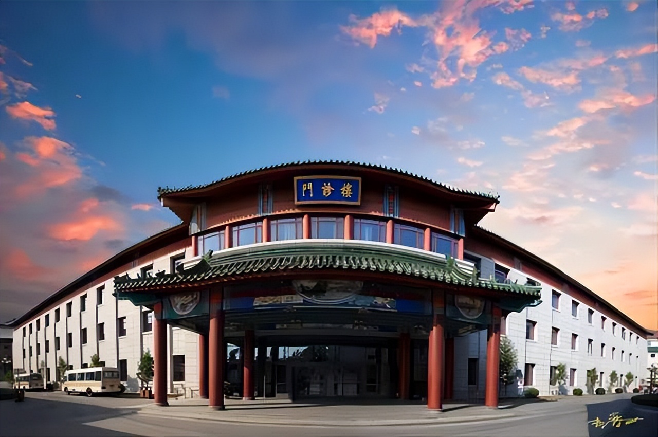 包含西苑医院老年人看病代挂号化验标本代送代取，免去奔波劳碌的词条