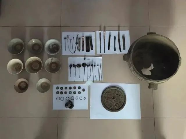 摸金绝技(摸金口诀是什么)