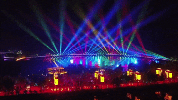 568_320gif 动态图 动图