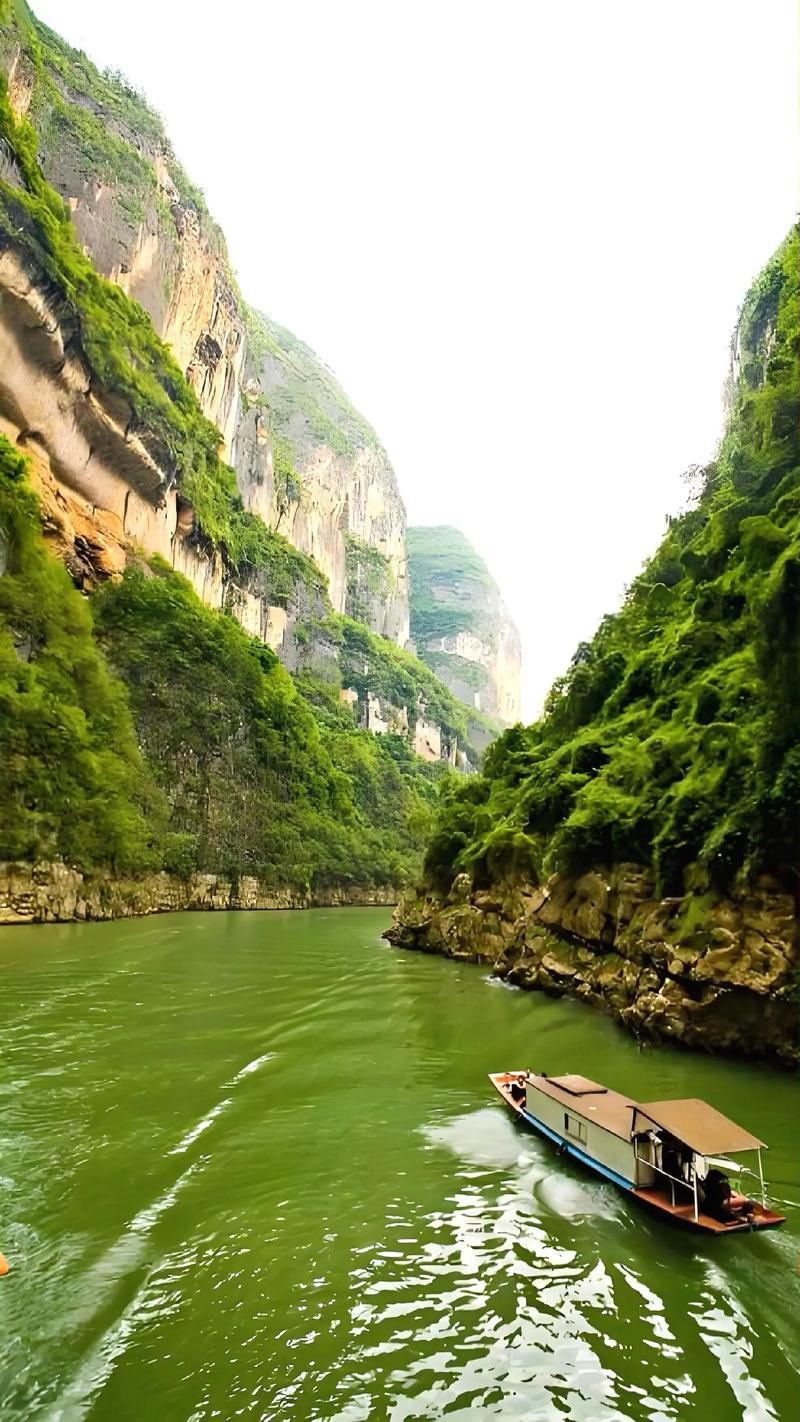 重庆端午景区:巫山小三峡  重庆巫山小三峡在端午