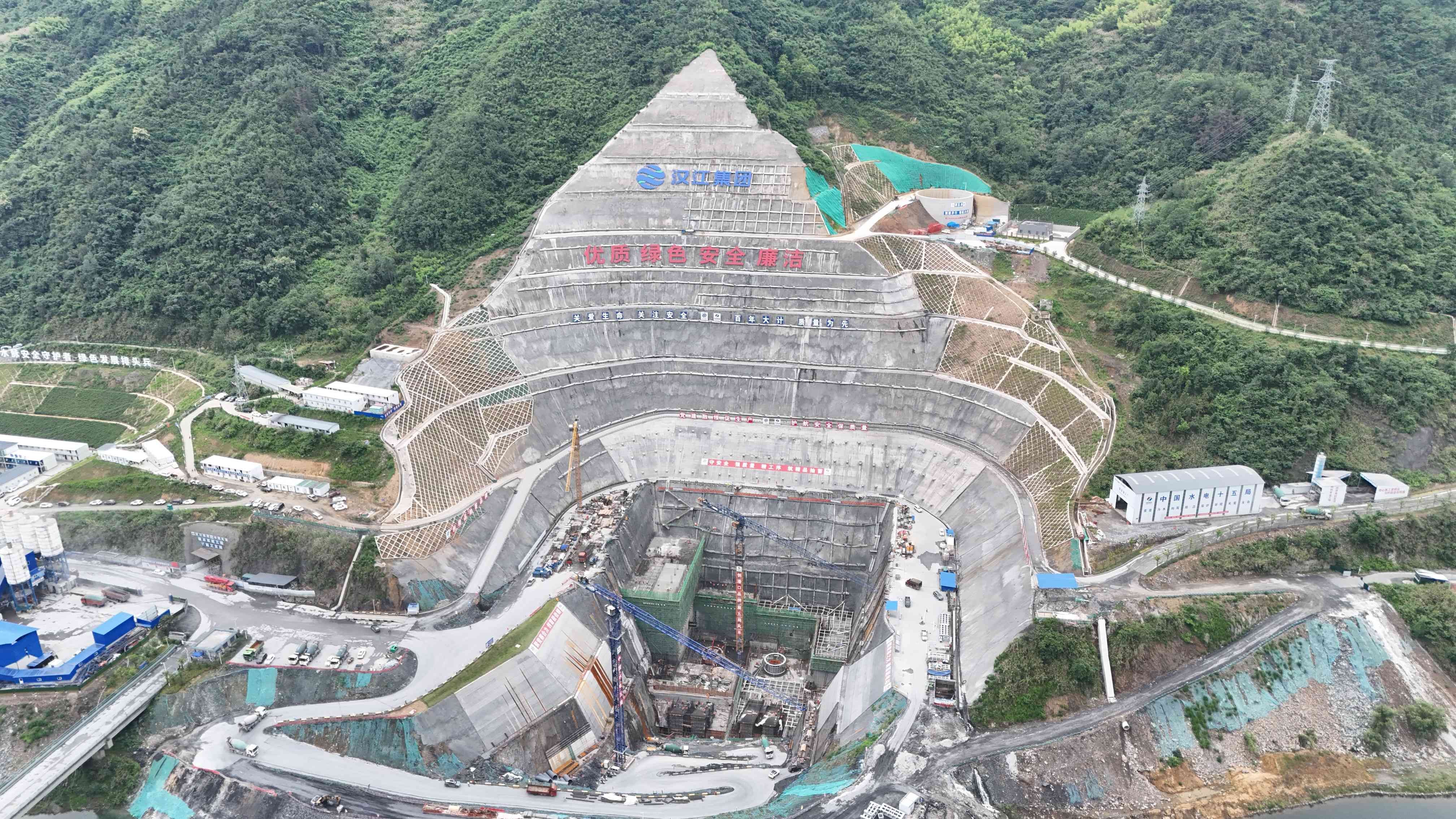 3.9万方,湖北潘口抽蓄电站厂房混凝土浇筑创月度新高