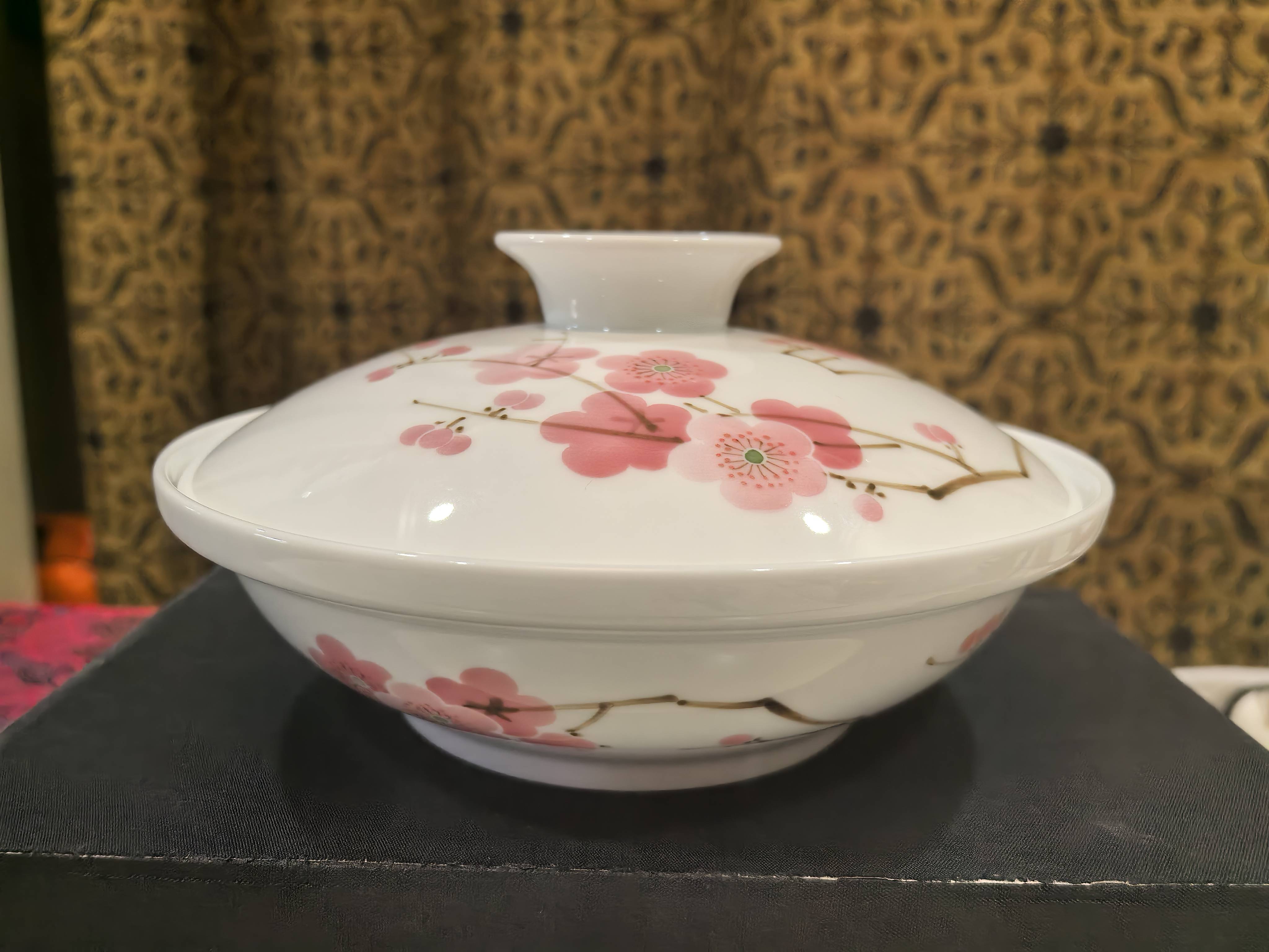 :红色官窑的传奇珍品