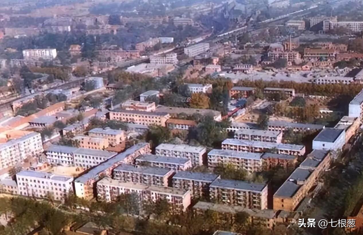 图说昔日的河南新乡,照片中有你熟悉的地方吗?